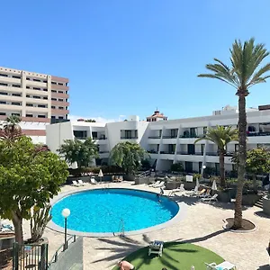 The Location - Américas&parking Playa de las Americas (Tenerife)